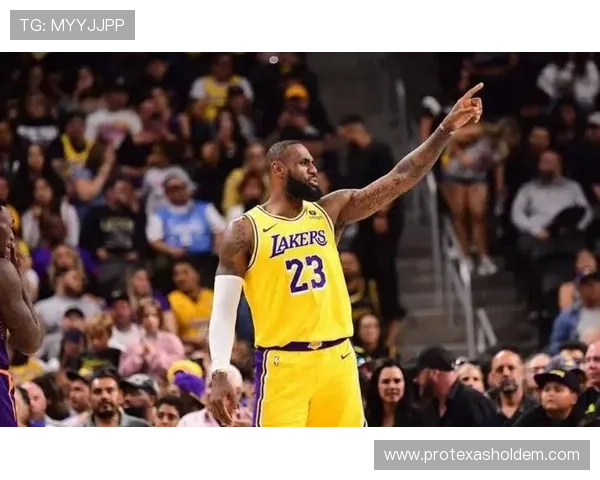 詹姆斯圣诞大战创生涯正负值新低，湖人惨败火箭23分